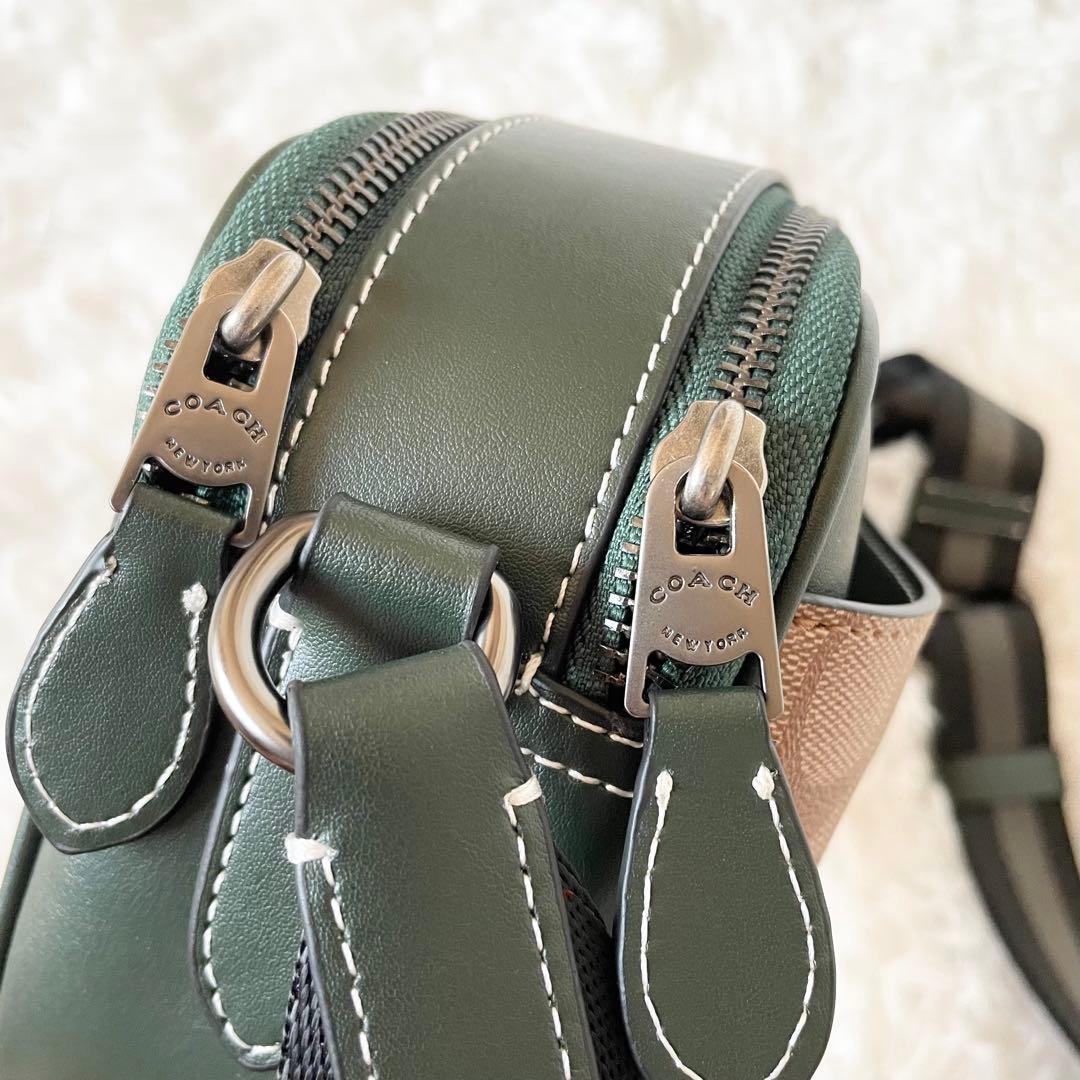 Pino  COACH ショルダーバッグ シグネチャー レザー pvc