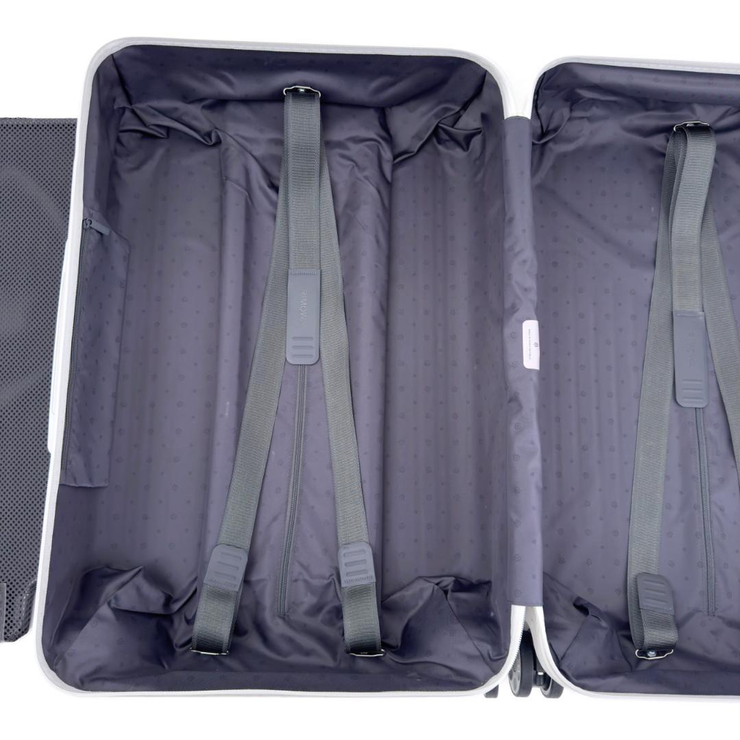 美品 リモワ エッセンシャル チェックインM 60L 4輪 TSAロック 白