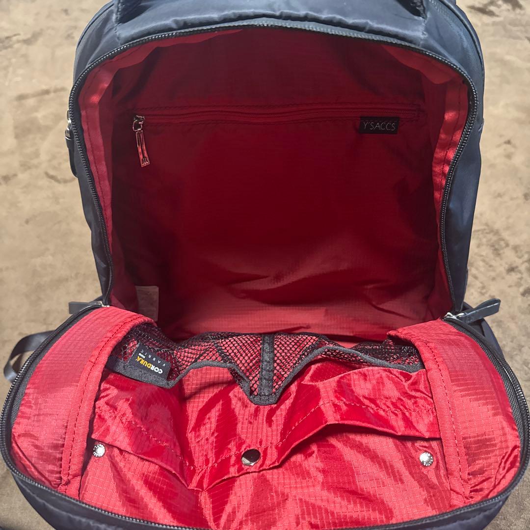 【Y'SACCS】極美品WELLBAリュックサック ブラック黒 A4可　本日まで