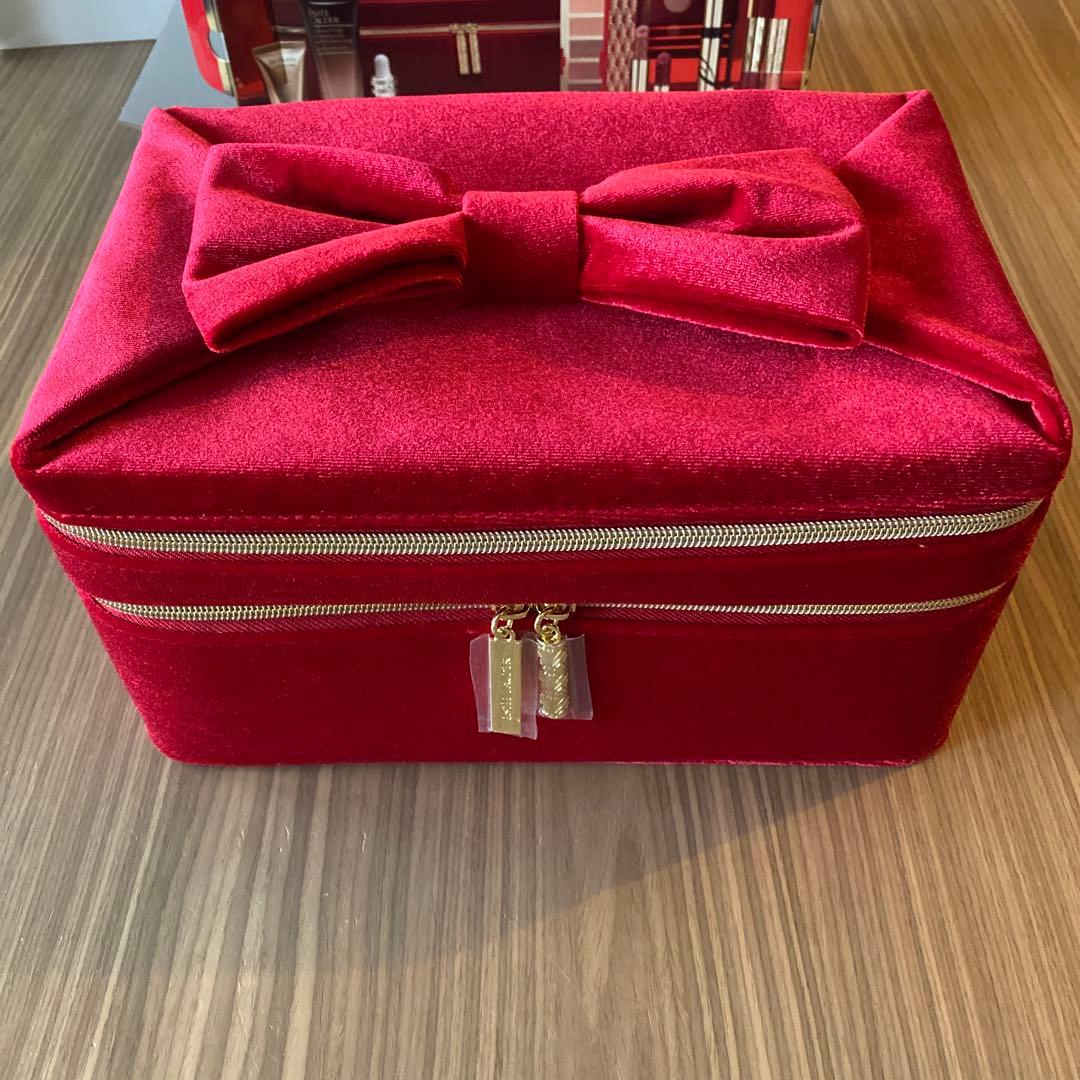 エスティーローダー クリスマスコフレ2024