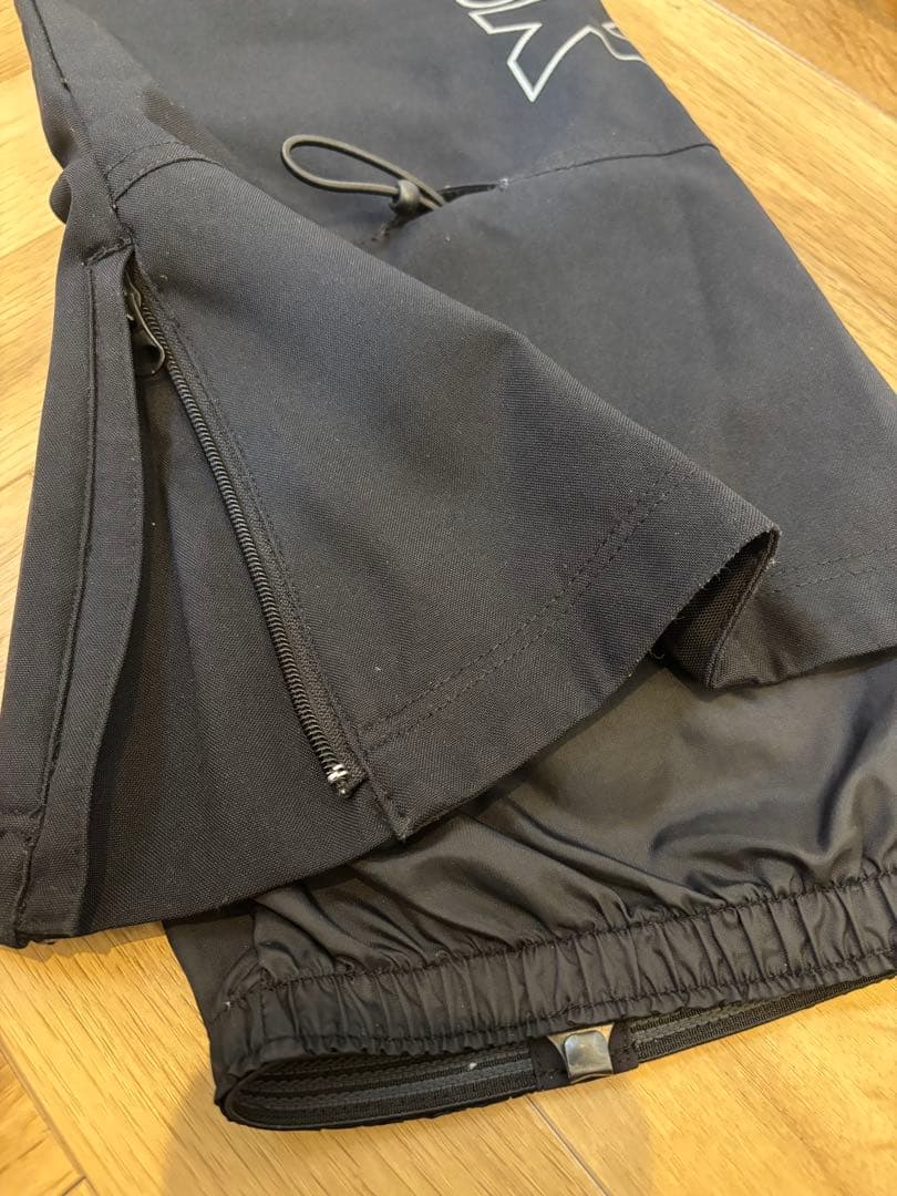 XGIRL×Burton ビブパンツ　レディース　Sサイズ　ブラック