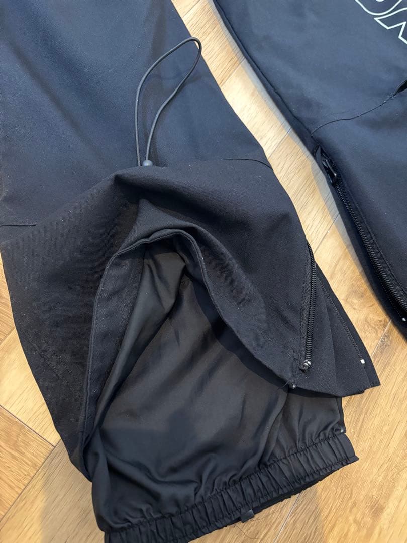 XGIRL×Burton ビブパンツ　レディース　Sサイズ　ブラック