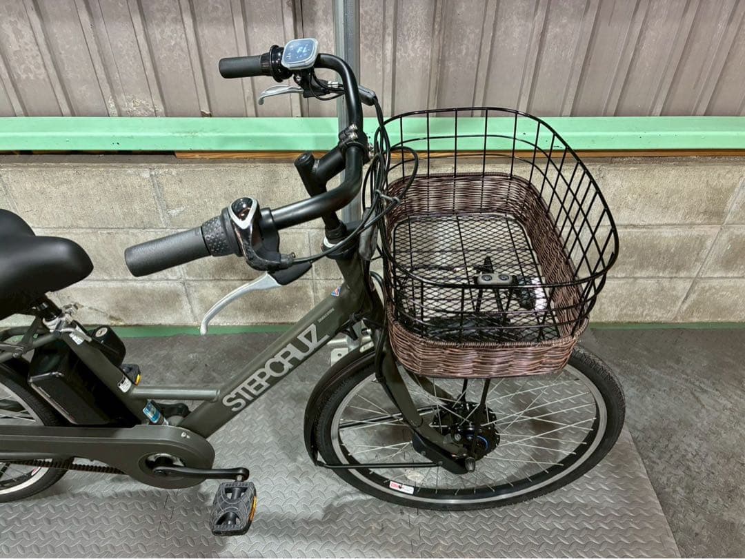 №8408 電動自転車 ブリヂストン　ステップクルーズ　26インチ カーキ
