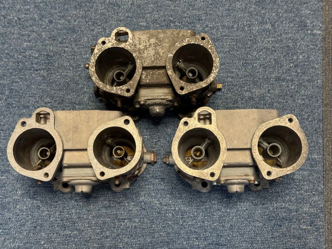 く*む様 SOLEX 40パイ ミクニキャブレター 3型3基　　　当時物 旧車部