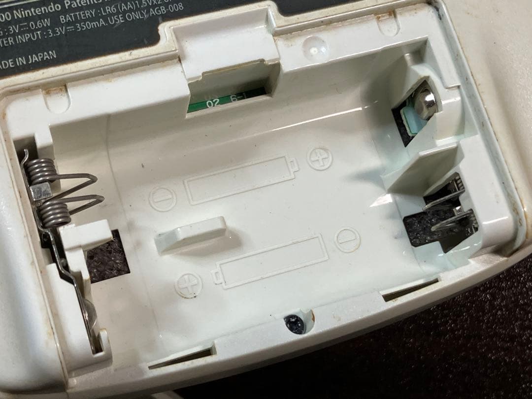 （ジャンク）ゲームボーイアドバンス ホワイト・ブラック・パープルの3台セット