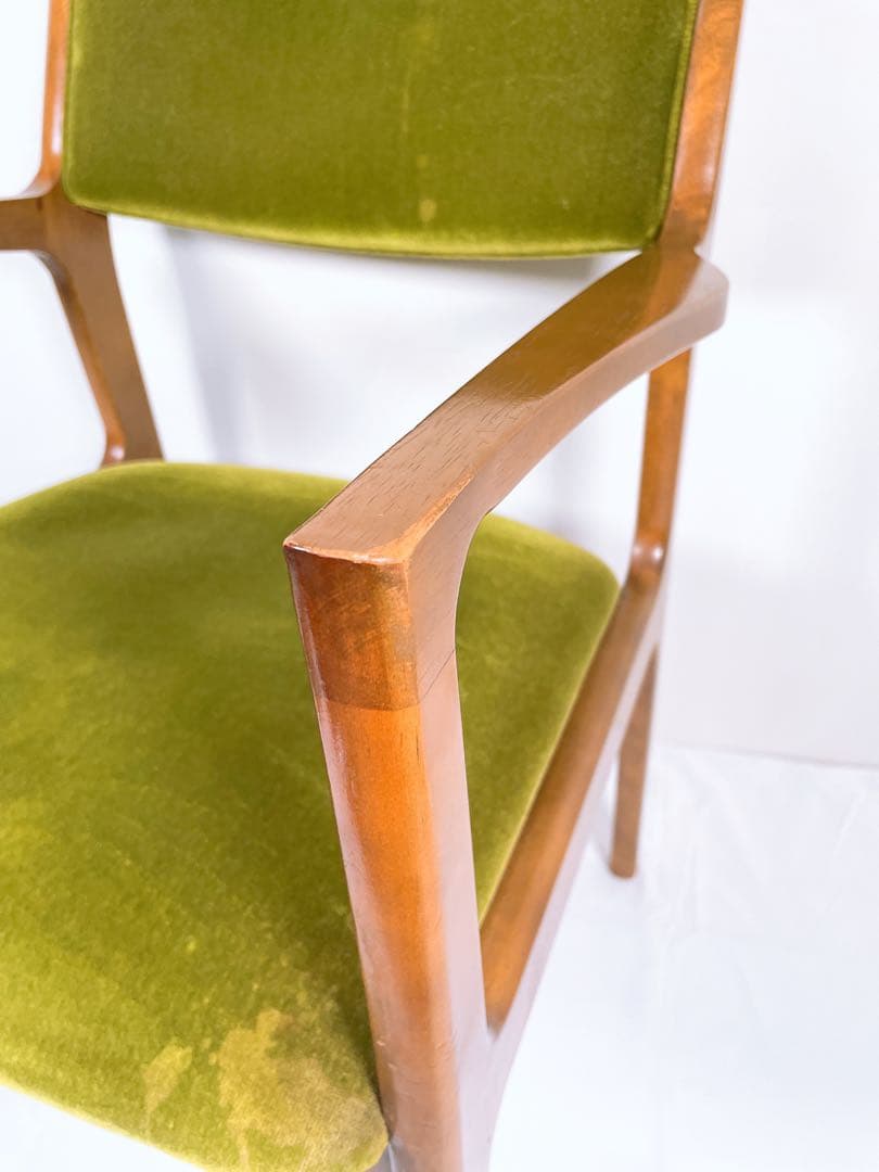 カリモク60+ ダイニングチェア アームチェア モケットグリーン