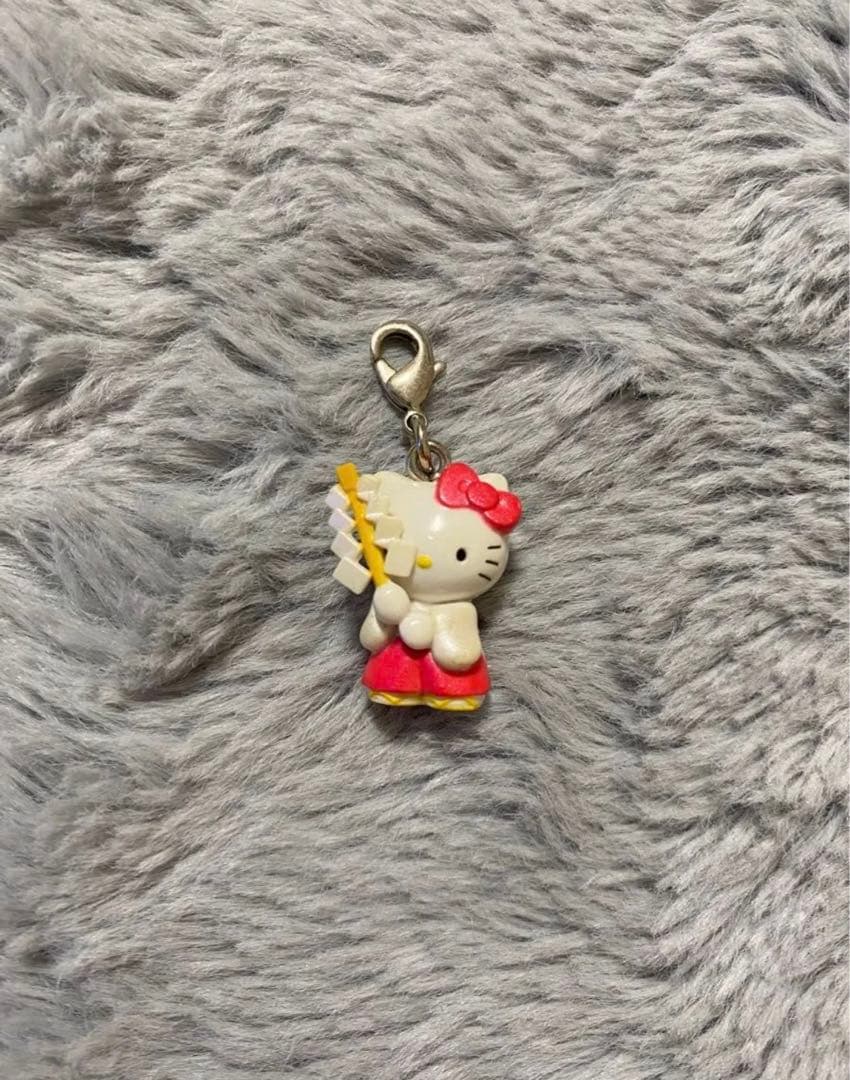 ご当地キティなど36個まとめ売り