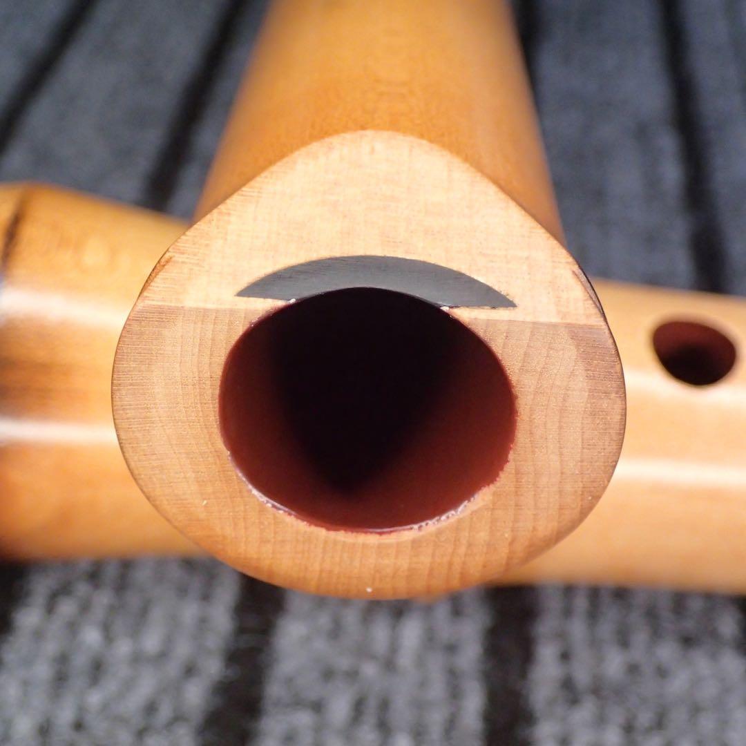 尺八 銘木 (楓)蝴蝶 曲管 1尺9寸(C♯管)