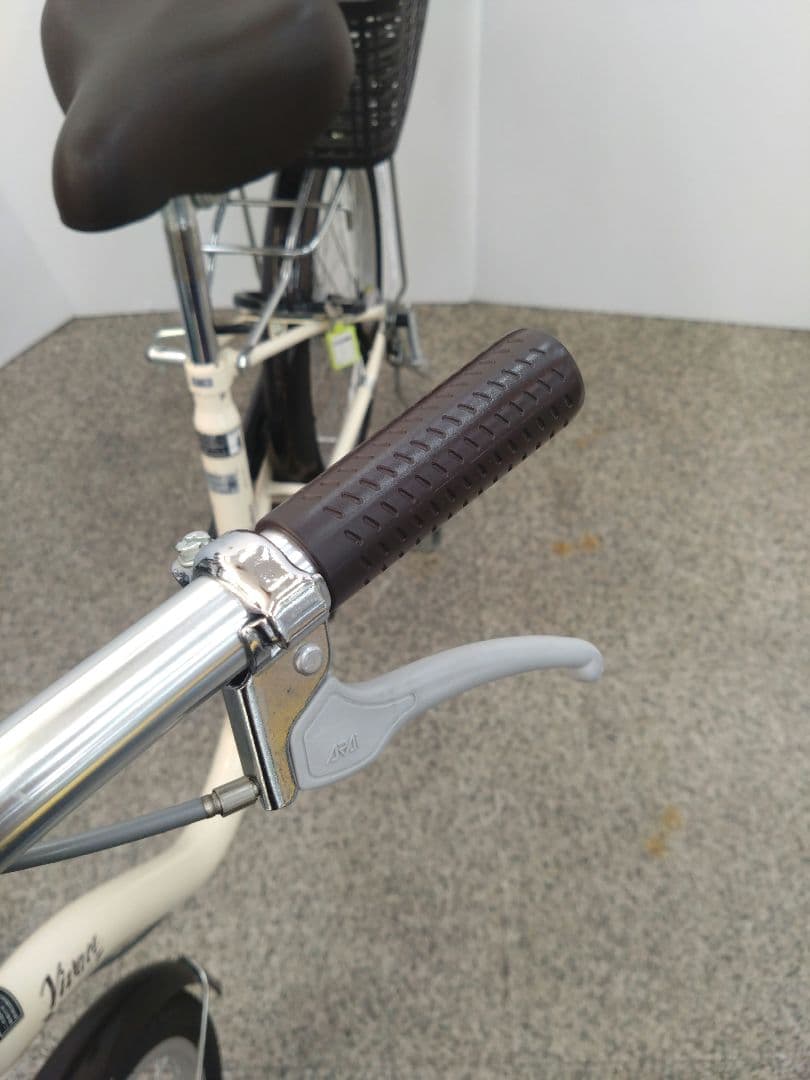 自転車 ヴィヴァーチェプレミアム20 20インチ 変速無し アサヒサイクル