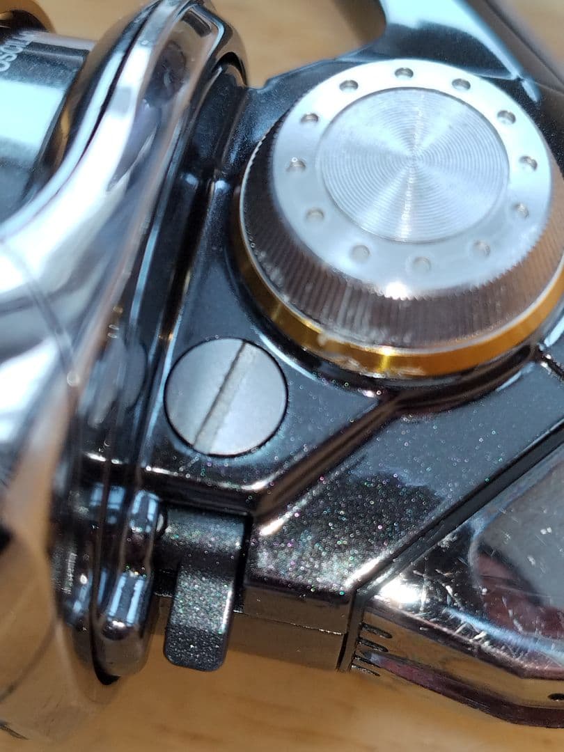 シマノ 04ステラ 2000S スピニングリール