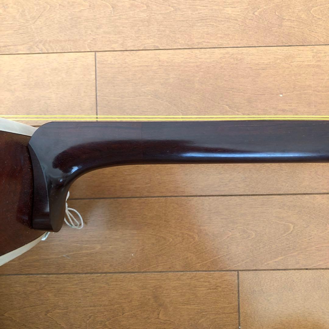 三味線本体　地唄 細棹　丸打ち胴 ケース付き