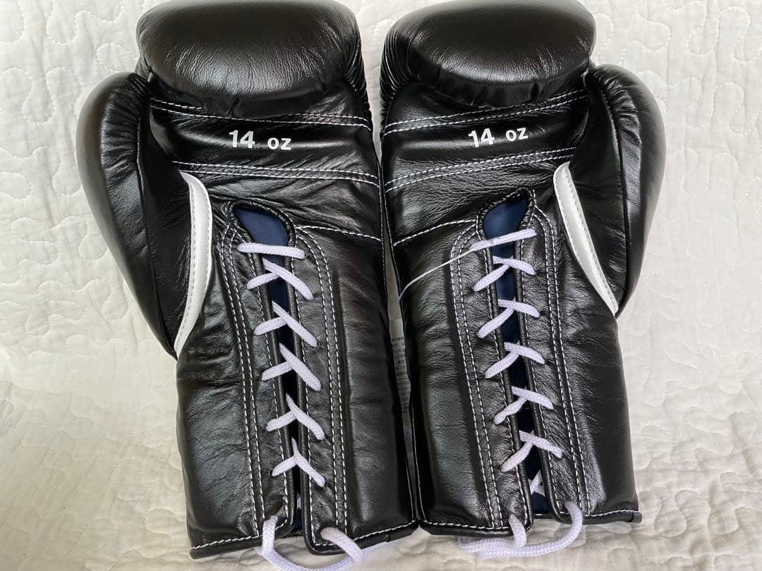 Winning ボクシンググローブ 14oz 黒