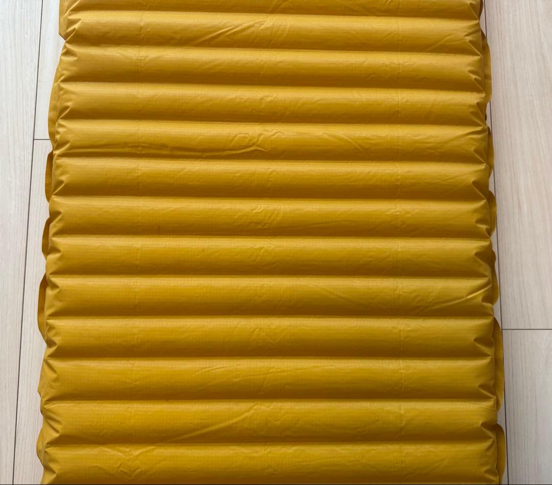 サーマレスト　Therm-a-Rest NeoAir スリーピングマット