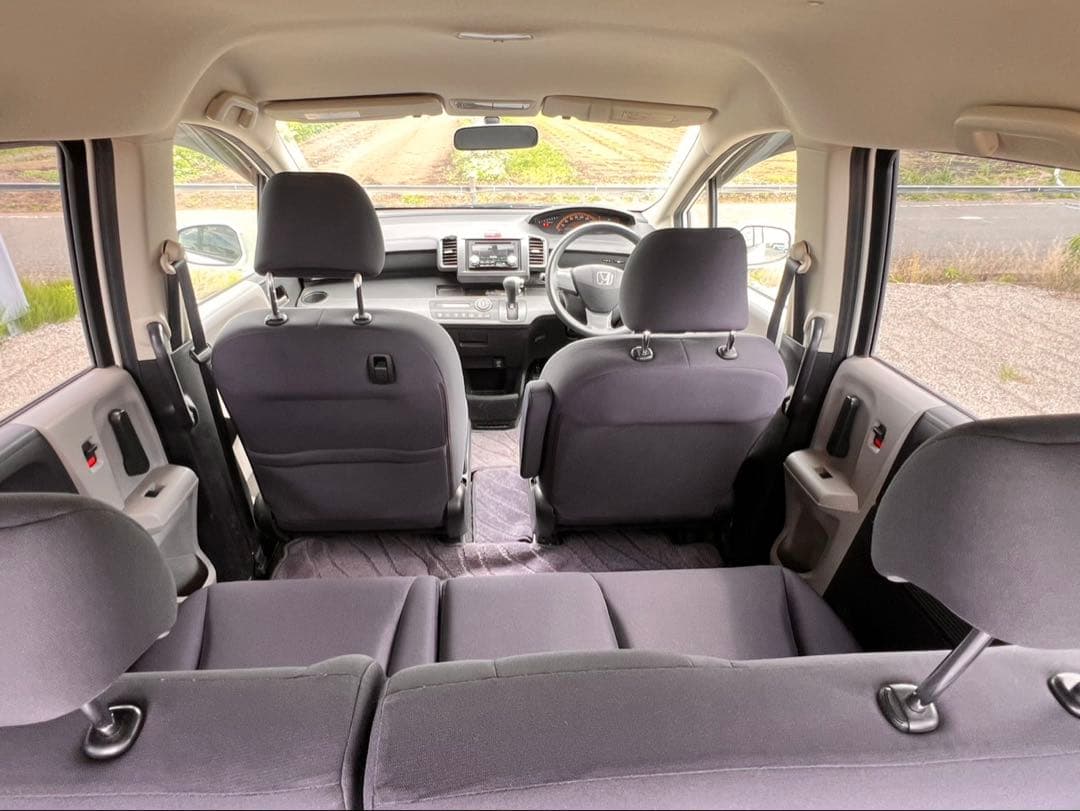 ワンオーナーホンダフリ-ド走行距離6万km本体価格25.5万