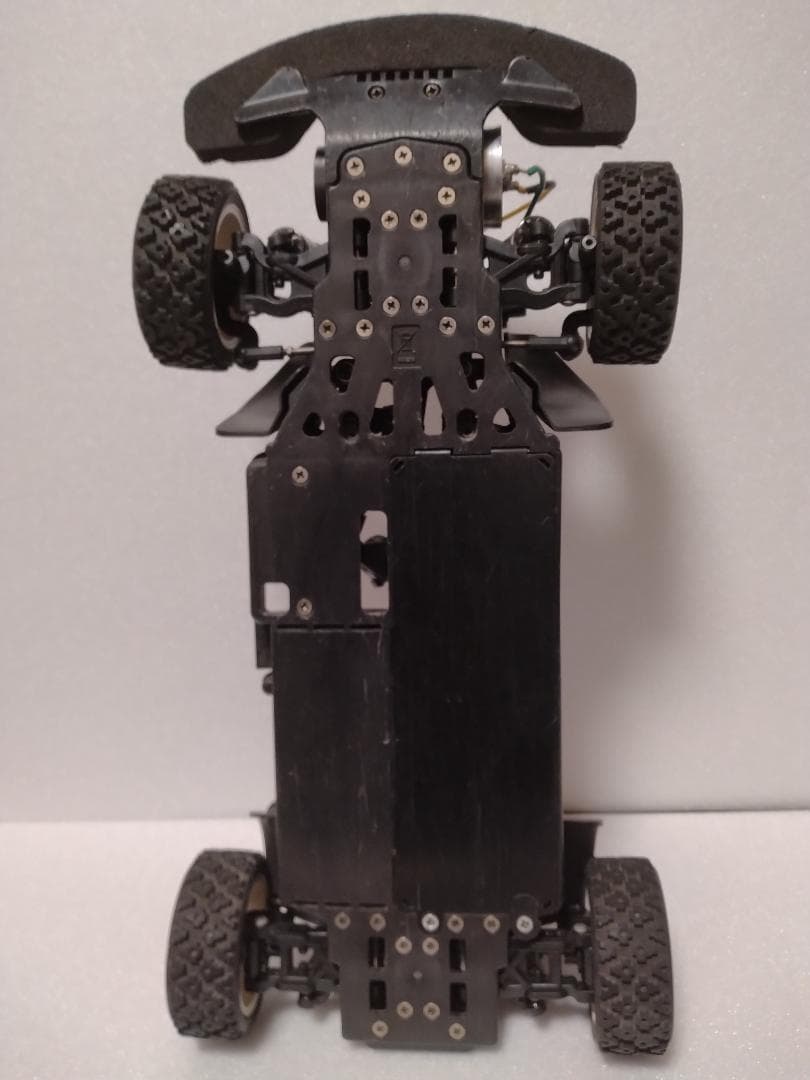 タミヤ　ＸＶ－０１シャーシ　インプレッサボディ付き