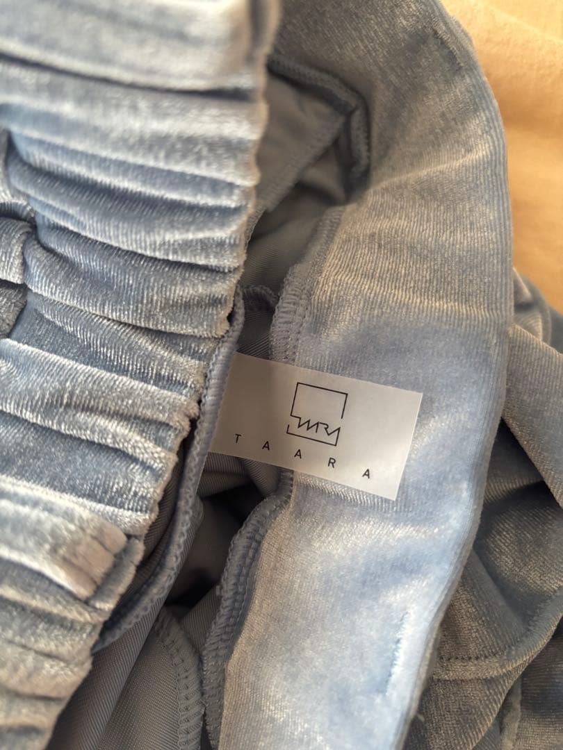 値下げ【新品未使用タグ付き】TAARA/Slacks パンツ