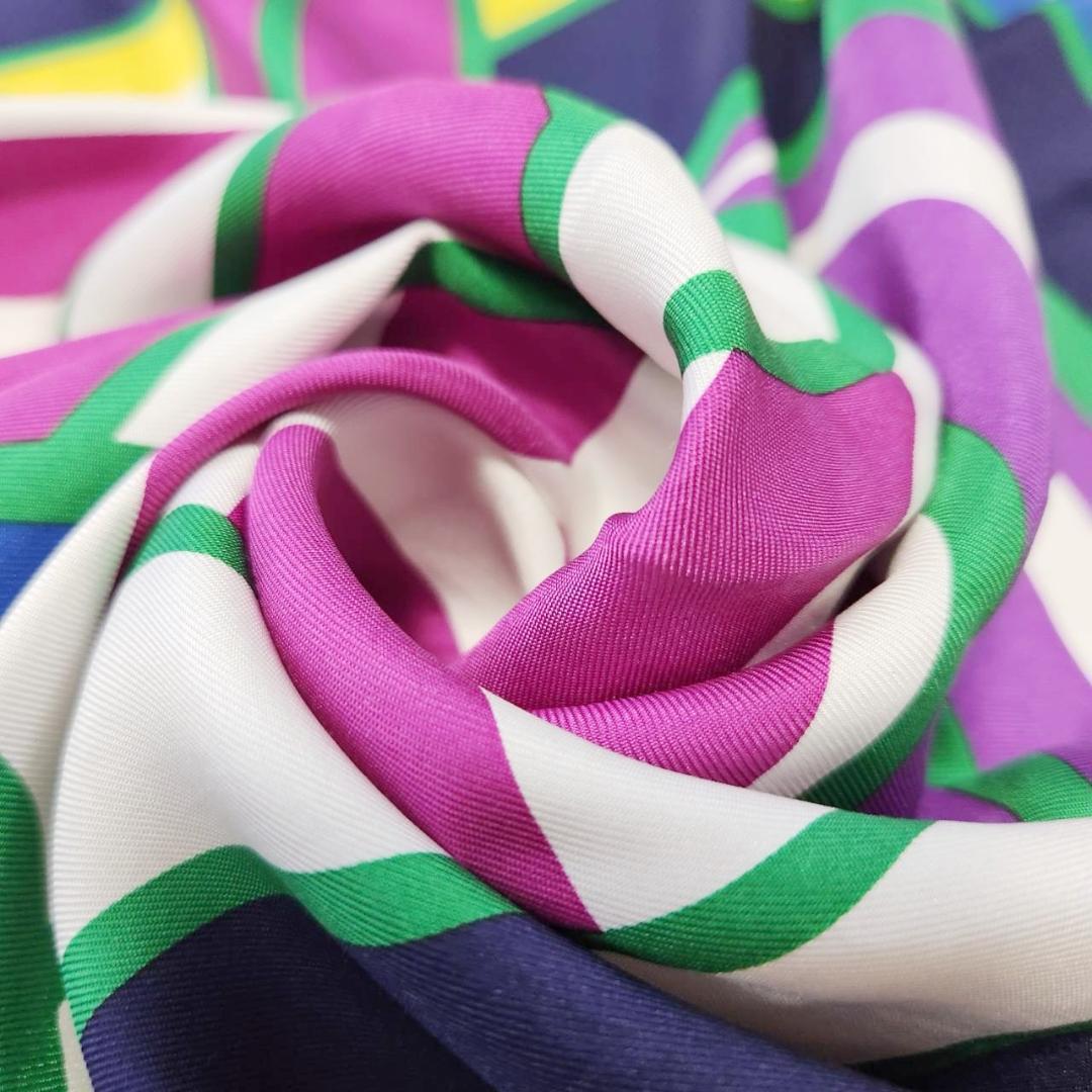 【極美品 90×200】エルメス 三角スカーフ《カドリーユバヤデール》ポワンテュ