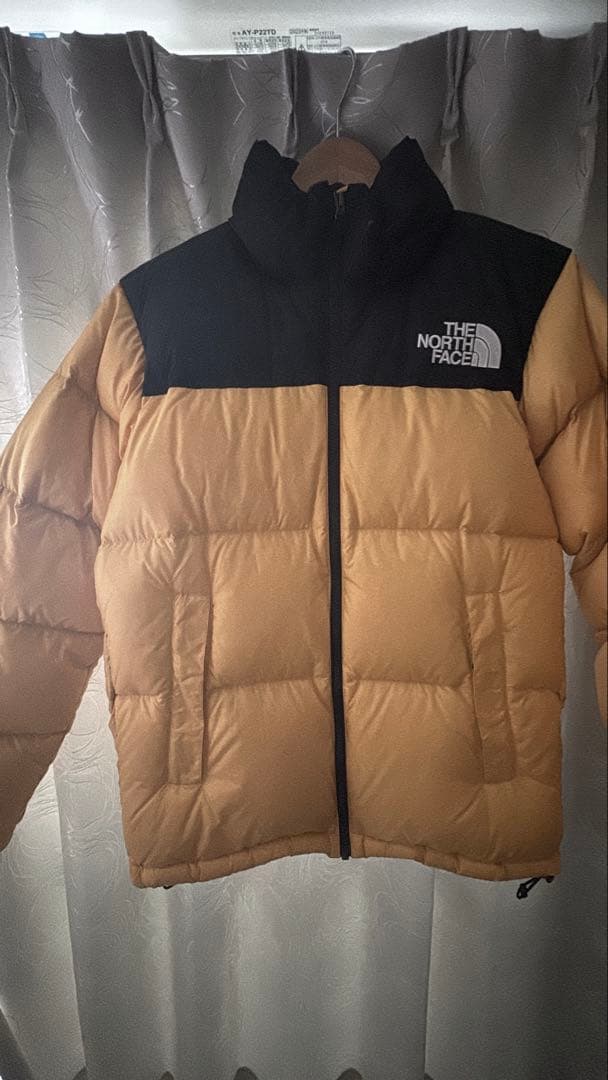 ノースフェイスダウンジャケット