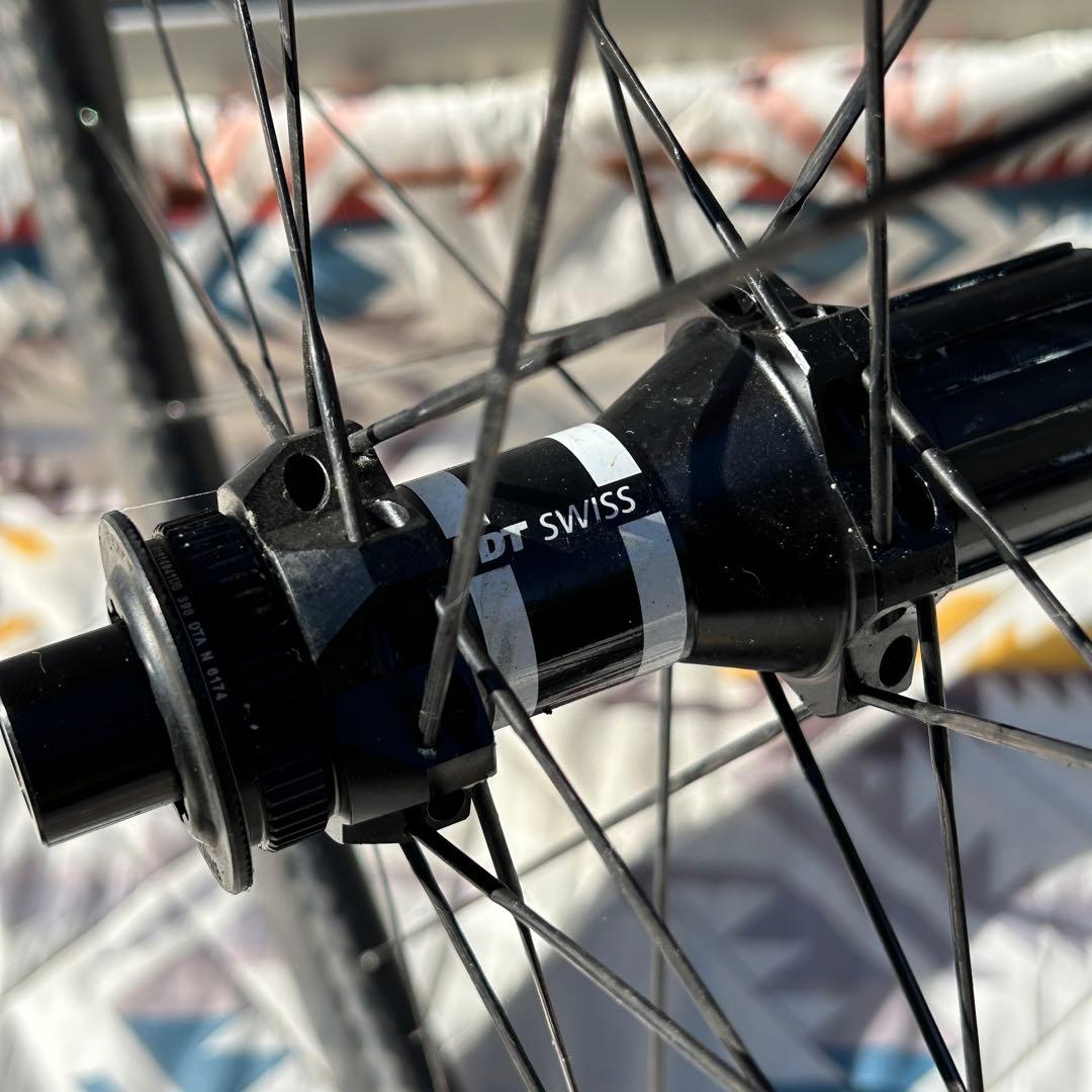 R*8様 カーボンホイール SAPIM 350 STRAIGHTPULL SHI