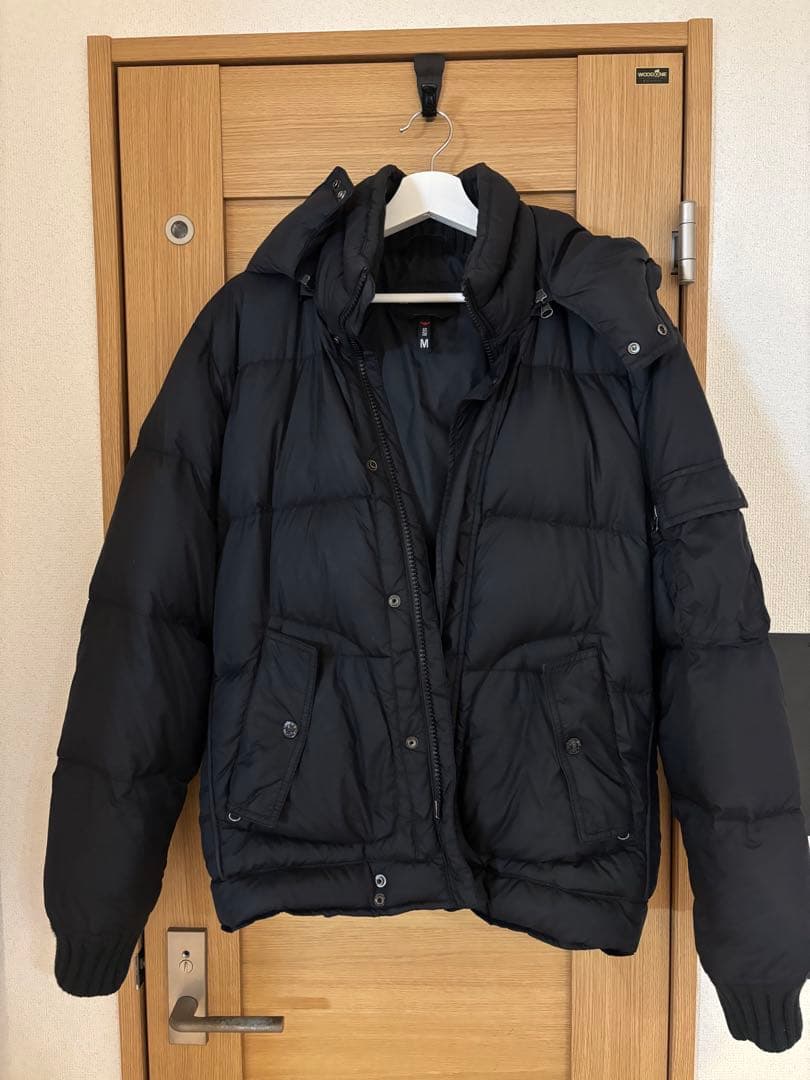 t*o様 EMPORIO ARMANI ブラック ダウンジャケット