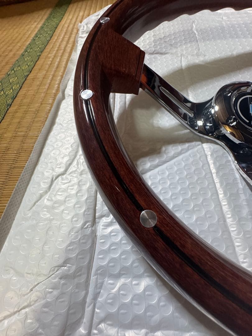 ウッド製 3スポーク ステアリングリベット打ち❣️珍品❣️