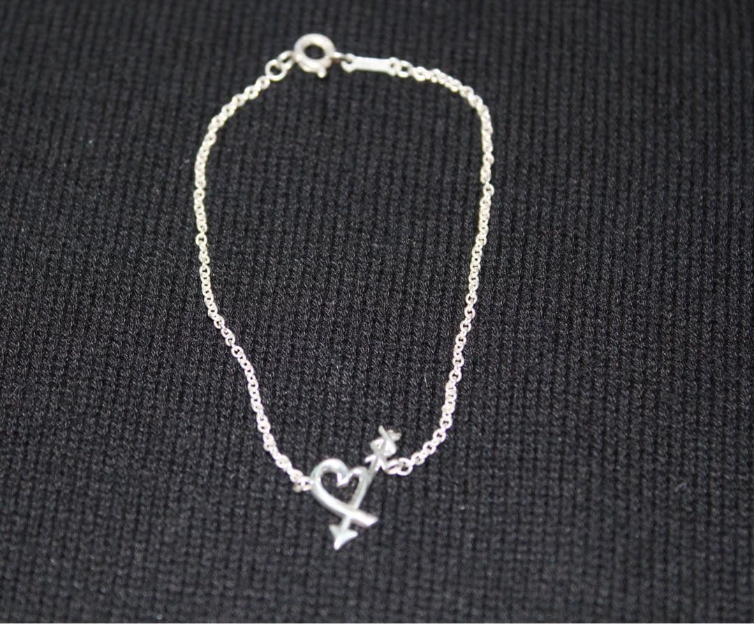 Tiffany & Co. パロマ•ピカソラビングハートアローブレスレット