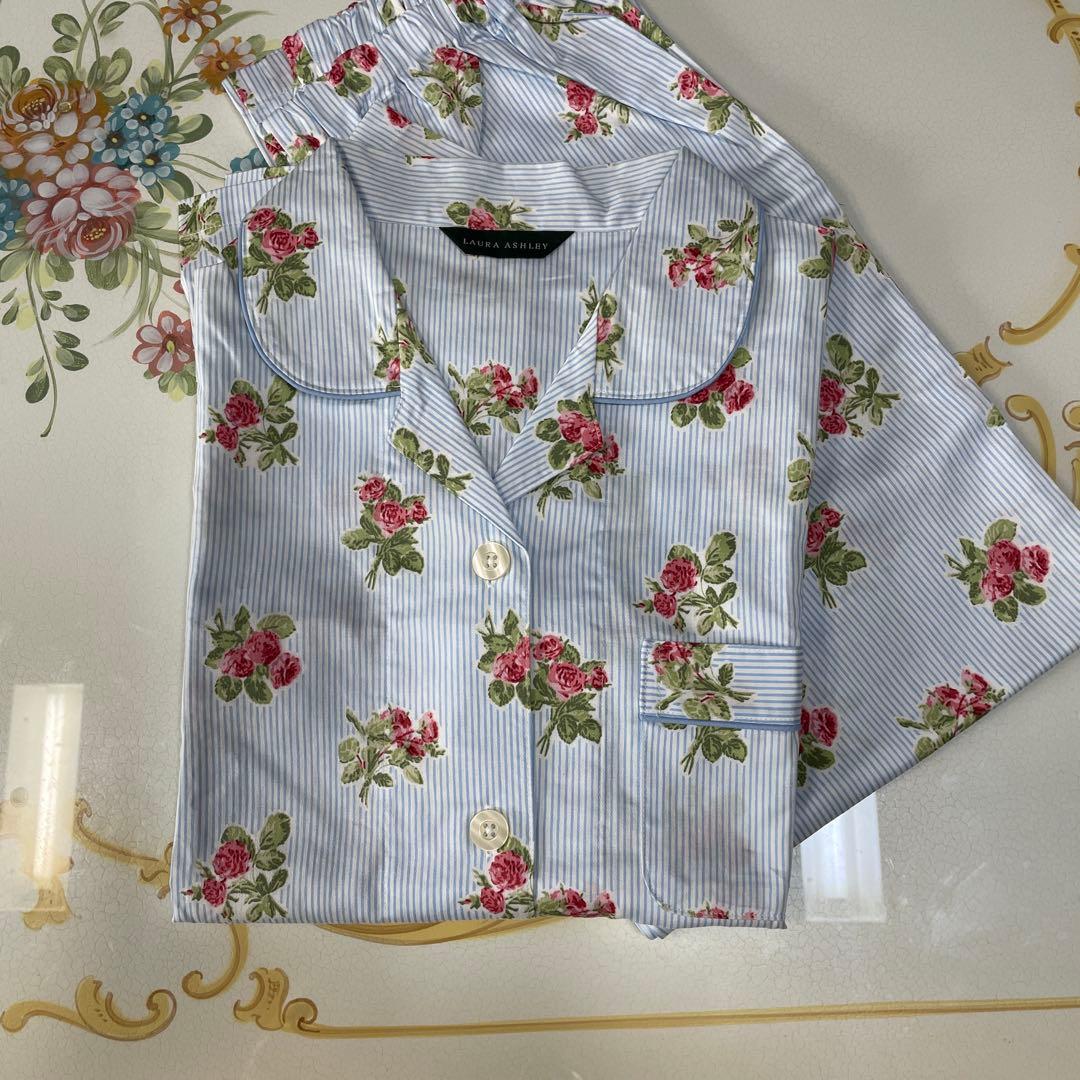 ❤️Laura Ashley パジャマ　綿100% SizeＬ　長袖