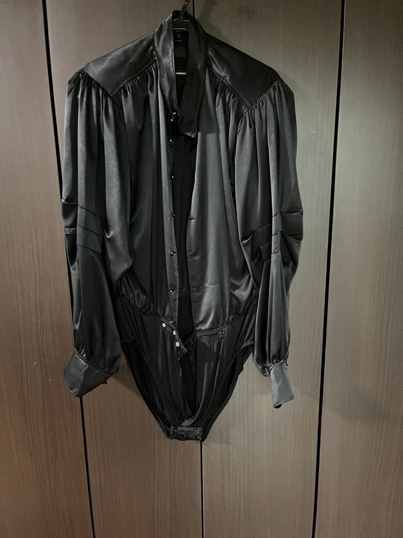 紳士黒 サテン ボディスーツ 長袖 社交ダンス競技用・デモ用衣装　Mサイズ 楽天市場】社交ダンス トップス レオタード ラテンダンス ボディスーツ