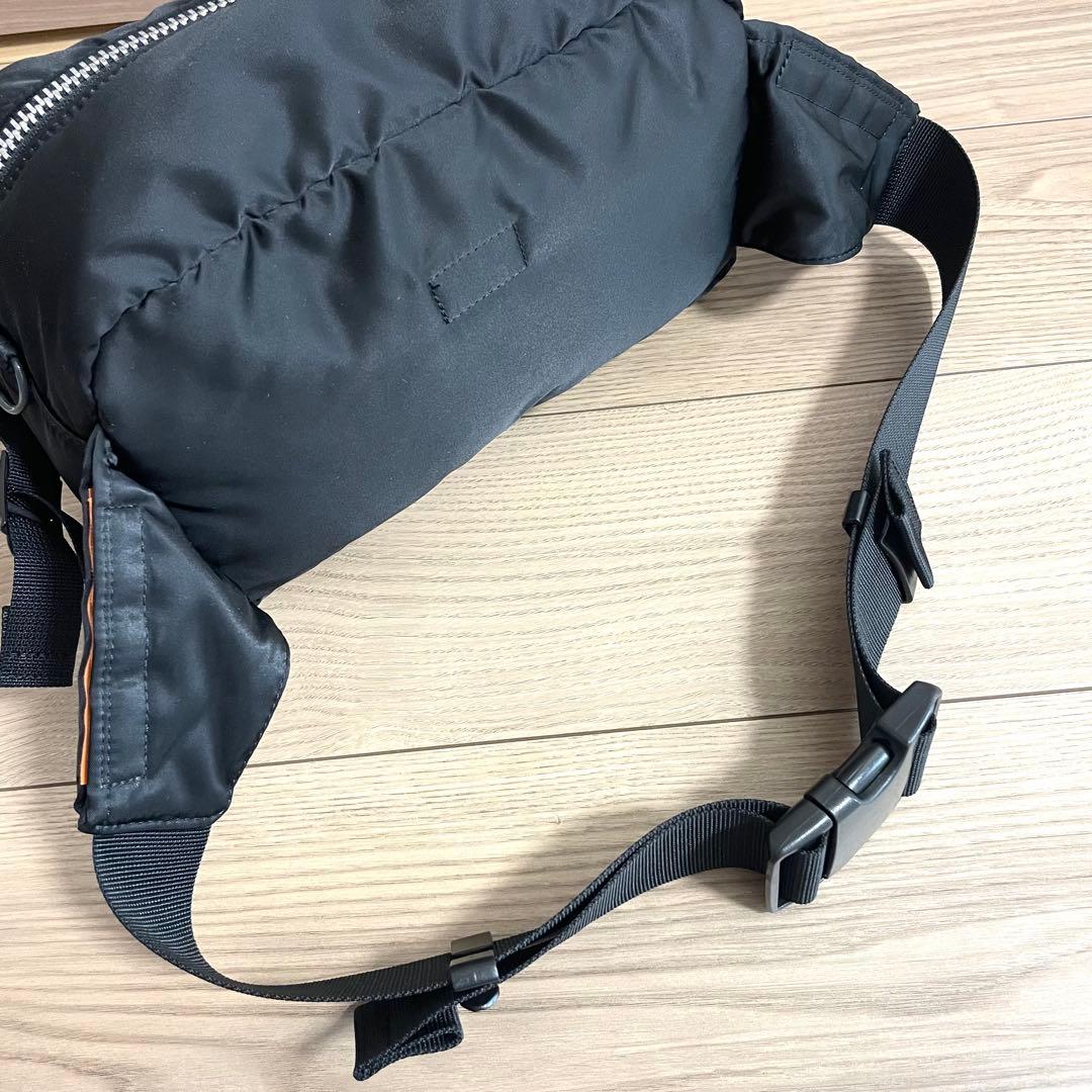 未使用級/PORTER ポーター　ボディバッグ　タンカー　ブラック　ナイロン