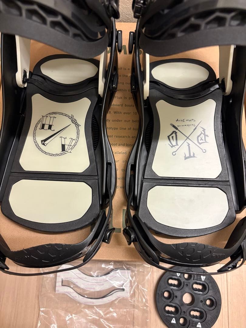 Flux XF 21-22モデル　Mサイズ