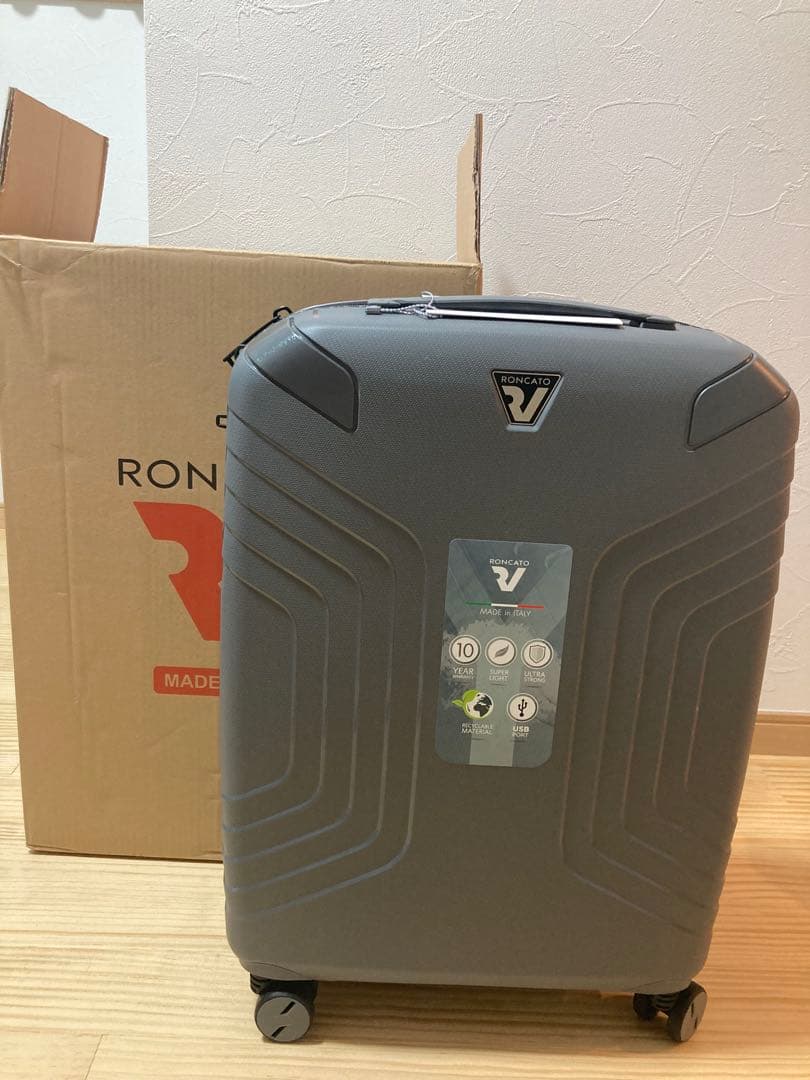 新品イタリア製キャリーケース ロンカート イプシロン35～40L グレー