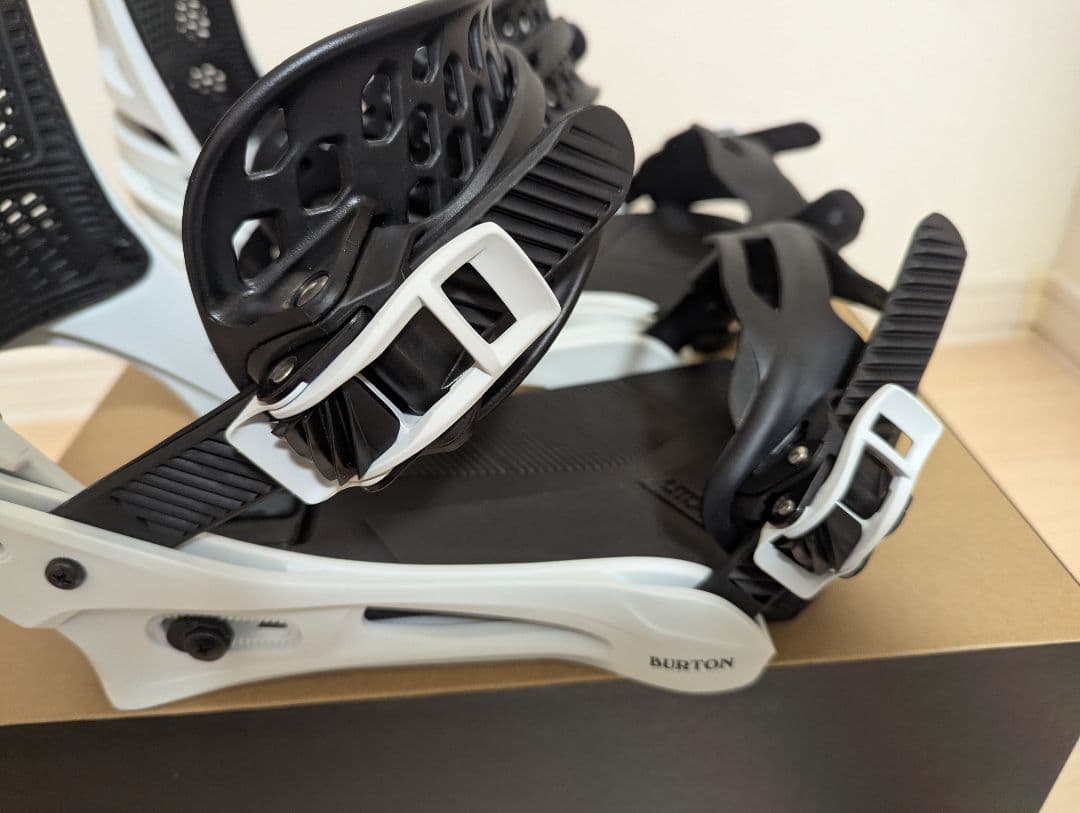 Burton Malavita Lサイズ Re:Flex バインディング