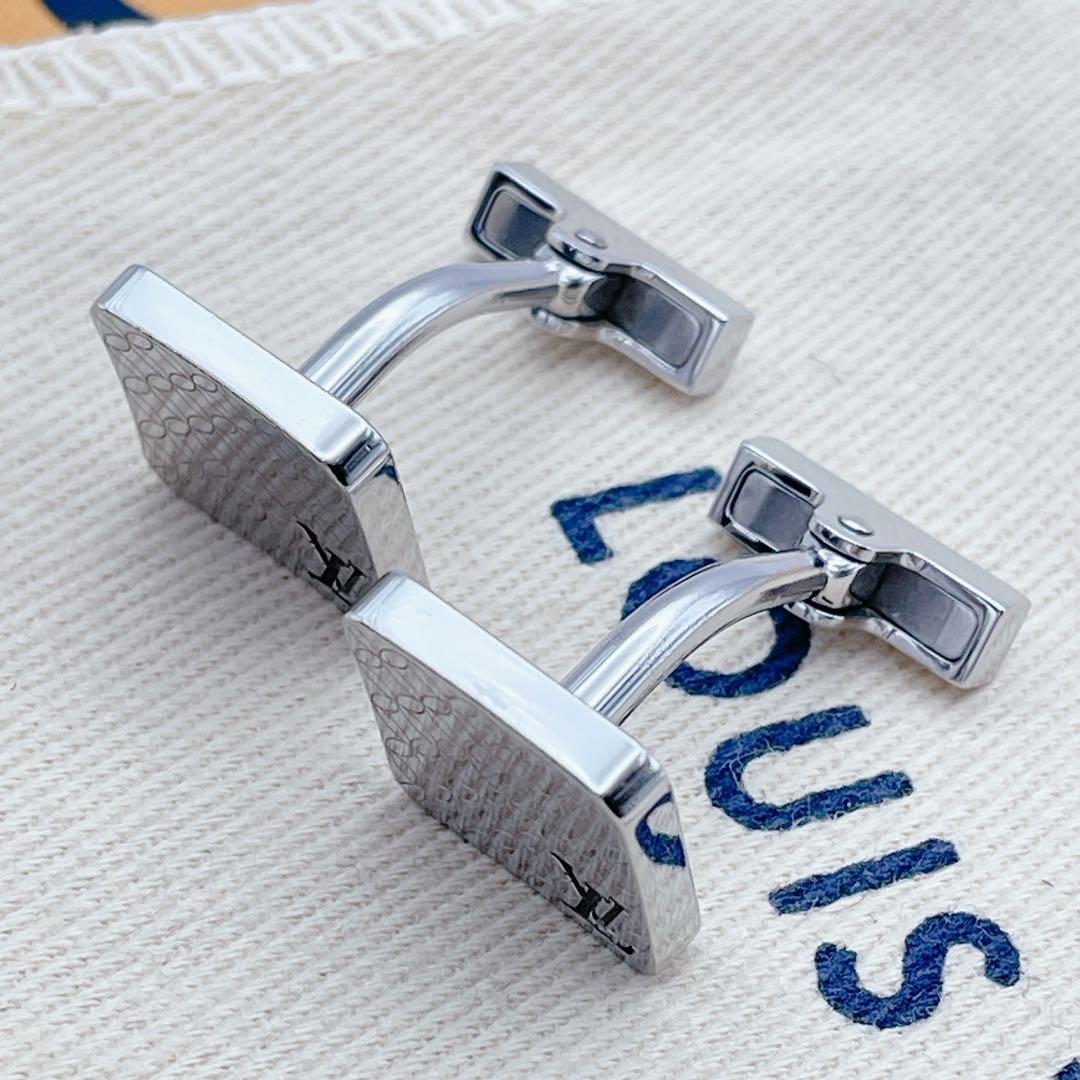 LOUIS VUITTON ブトン　ドゥ　マンシェット　カフス　シャンゼリゼ