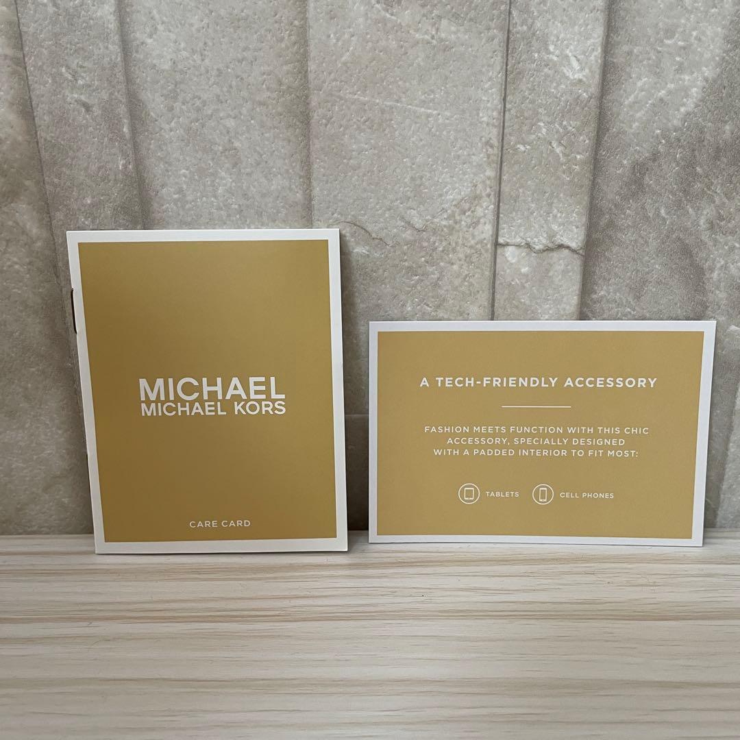 早い者勝ち！訳あり新品 MICHAEL KORS バックパック ライトクリーム