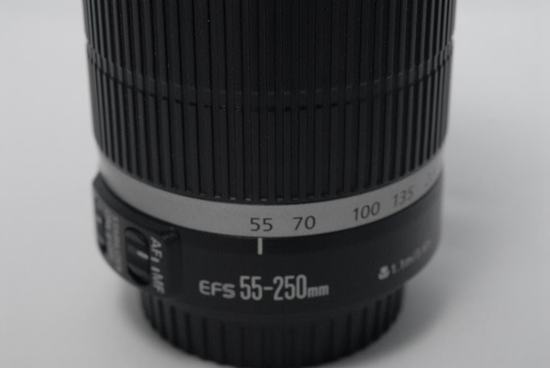 Canon EF-S 55-250mm f4-5.6 IS★手ぶれ補正付♪
