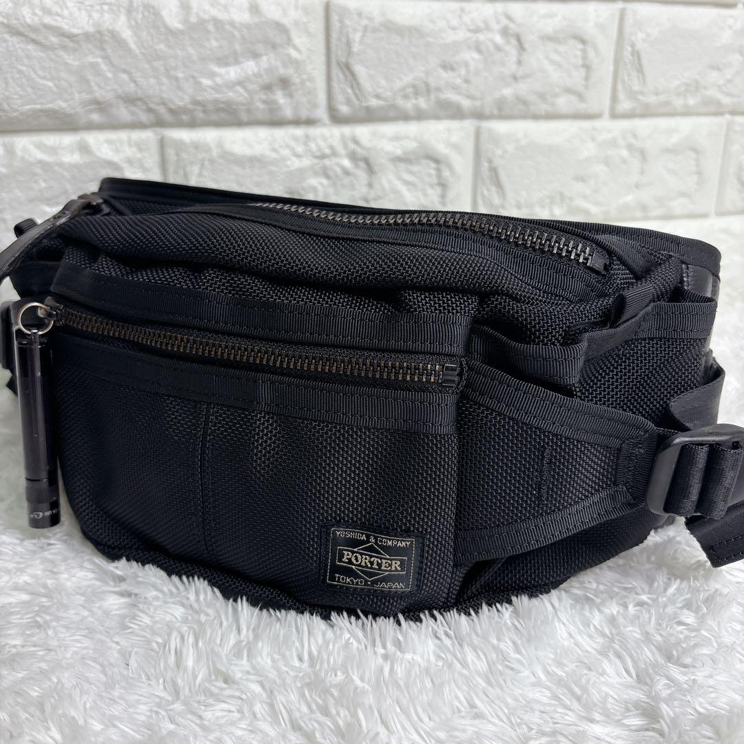 PORTER HEAT ブラック ボディバッグ マグライト作動確認済