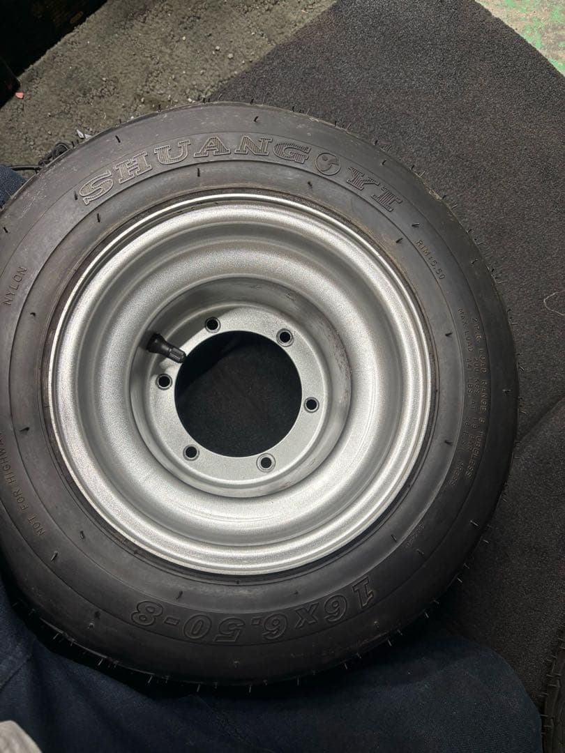 SHUANGYI 16×6.50-8 ホイール付き