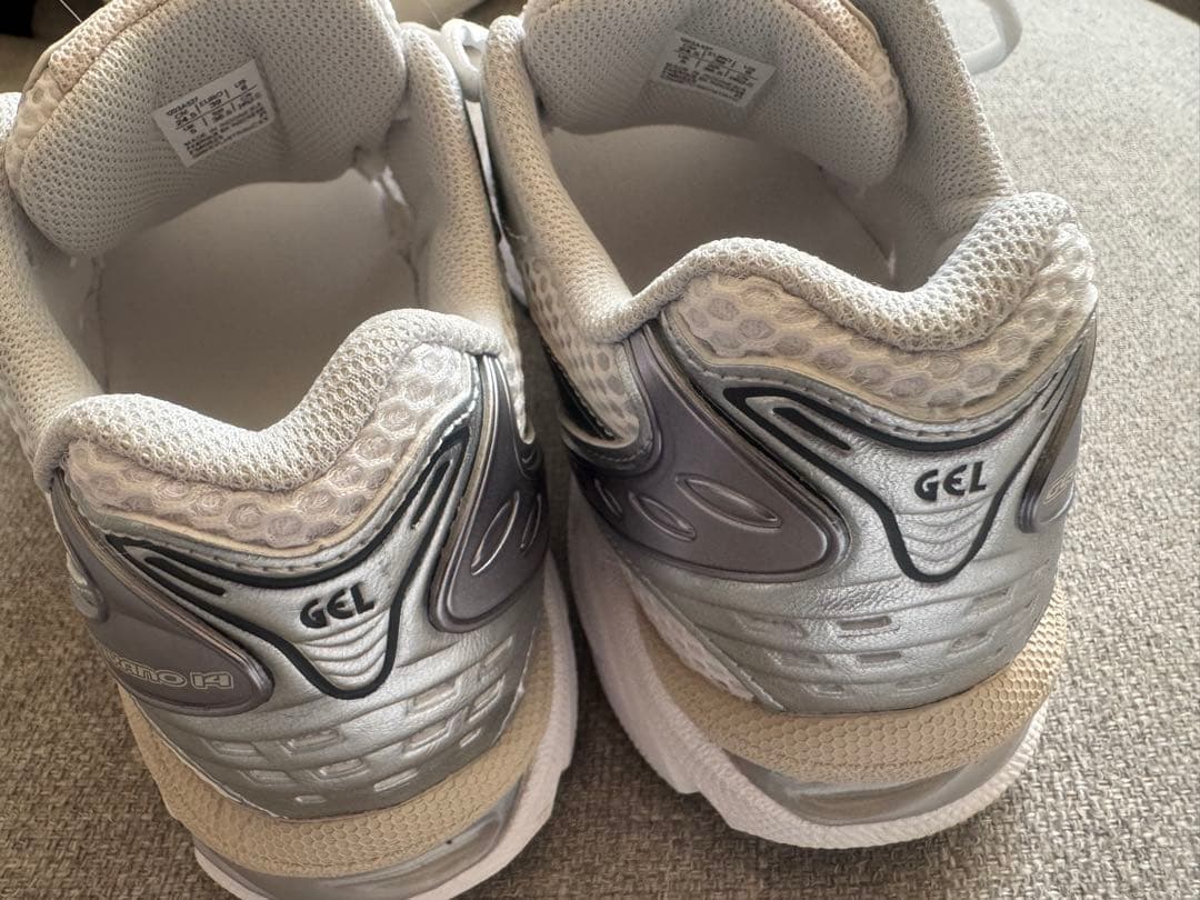 【ASICS 】GEL-KAYANO 14(110 silver)24.5