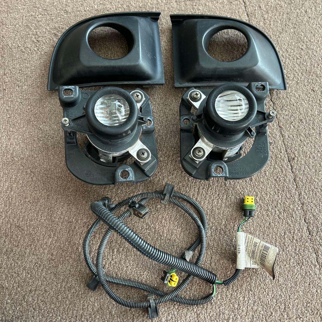 フィアット500フォグランプ 2個セット 配線ハーネス付き