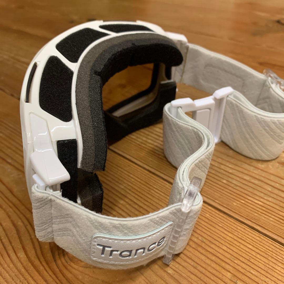 最終値下げ！VOLCOM スノーボードウェア上下女性用M Tranceゴーグル付