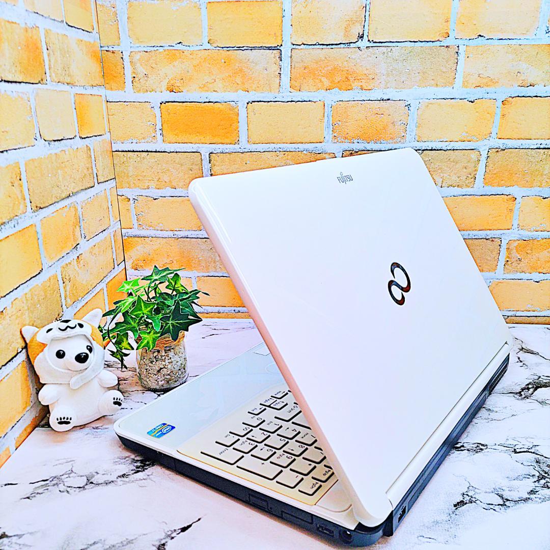 初心者さん向け簡単ノートパソコン❤️爆速SSD❤️メモリ8G✨ハイスぺPC☘️