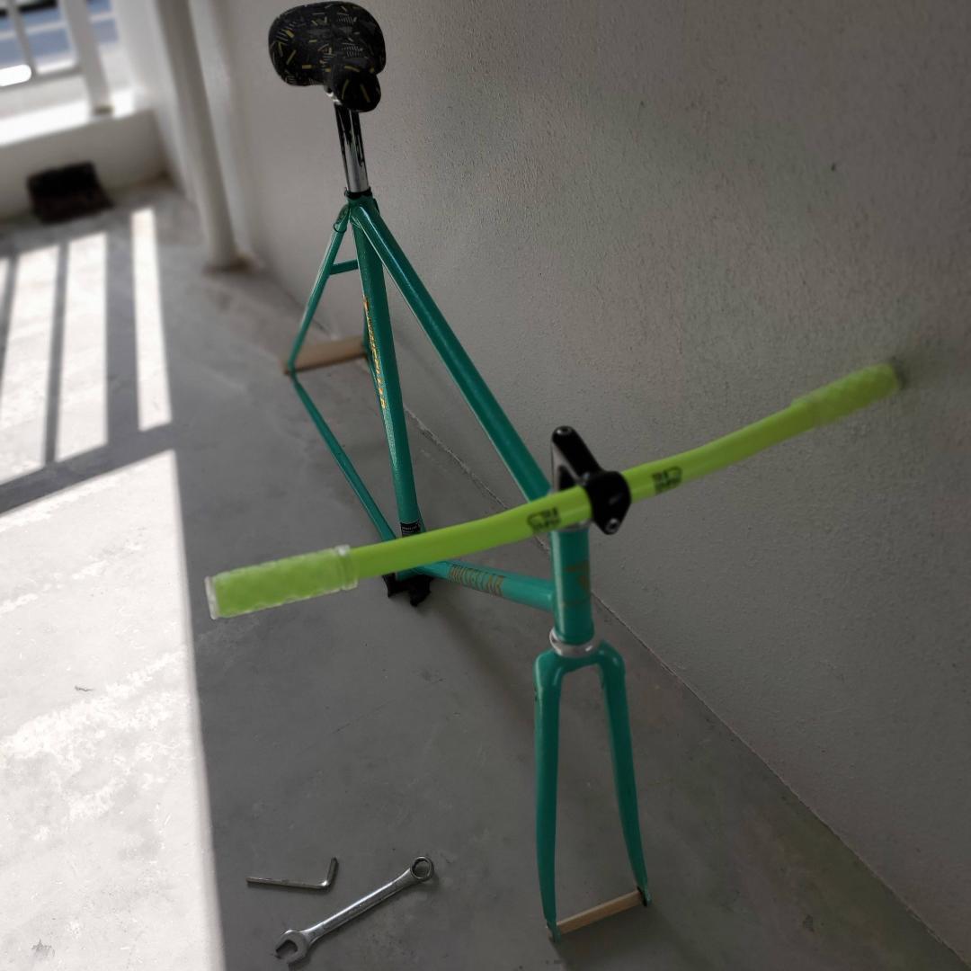 ティファニー風カラーシルバーラメ リンセイラボ RINSEI LAB レアパーツ