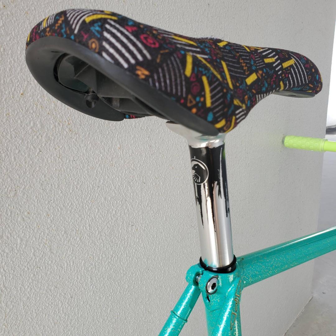 ティファニー風カラーシルバーラメ リンセイラボ RINSEI LAB レアパーツ