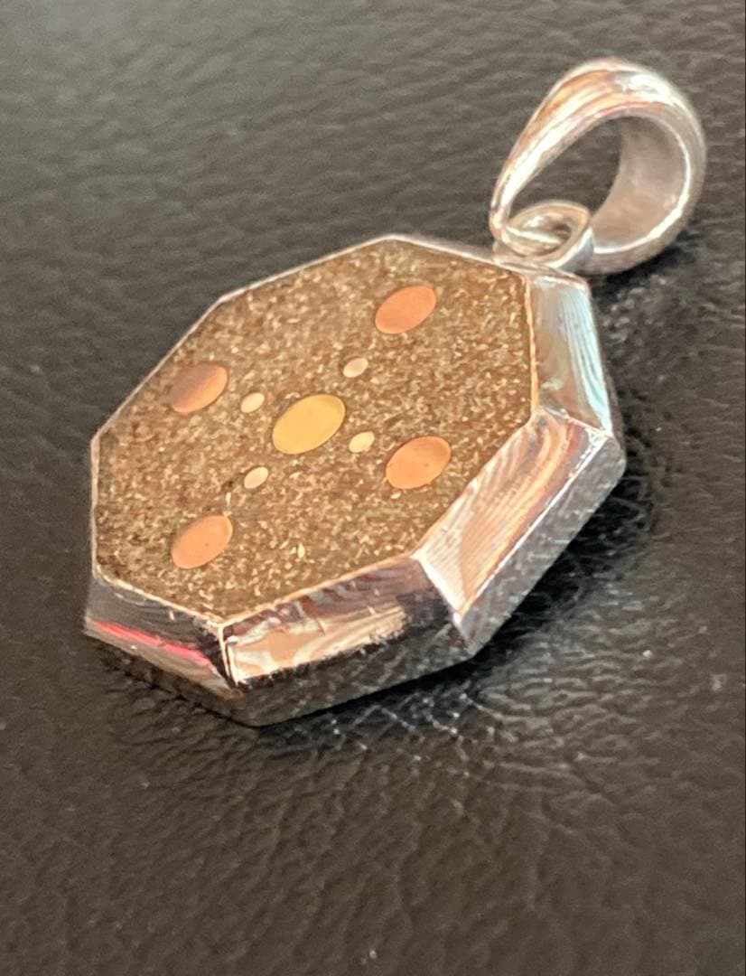 Suman Dhakhwa pendant スーマンダックワ シャンバラ - メルカリ