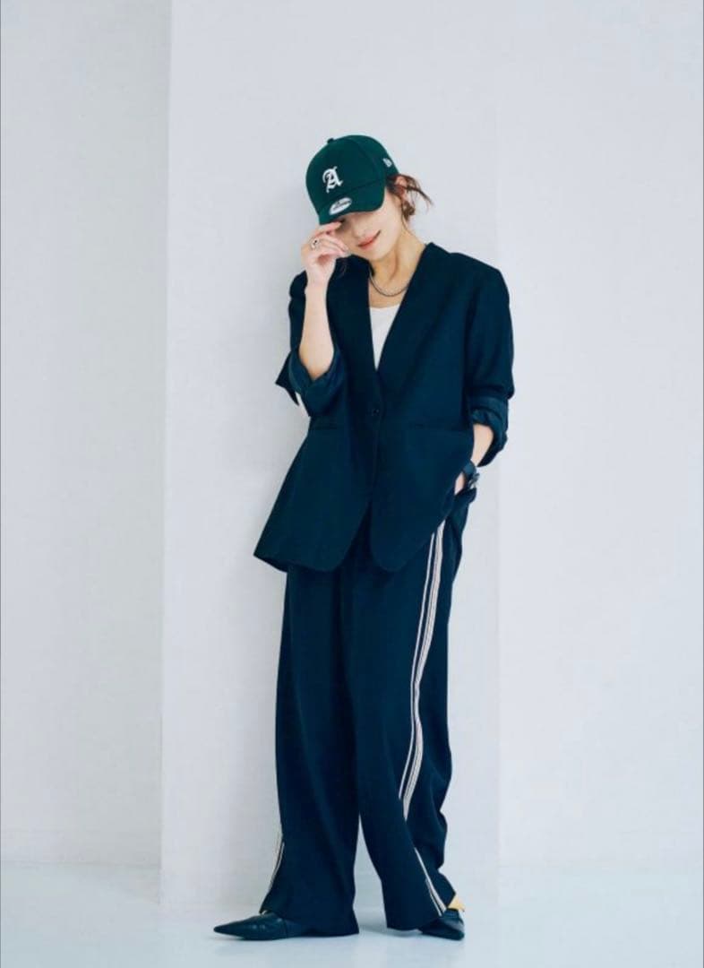 ノーカラージャケットとサイドラインパンツ40 セットアップ