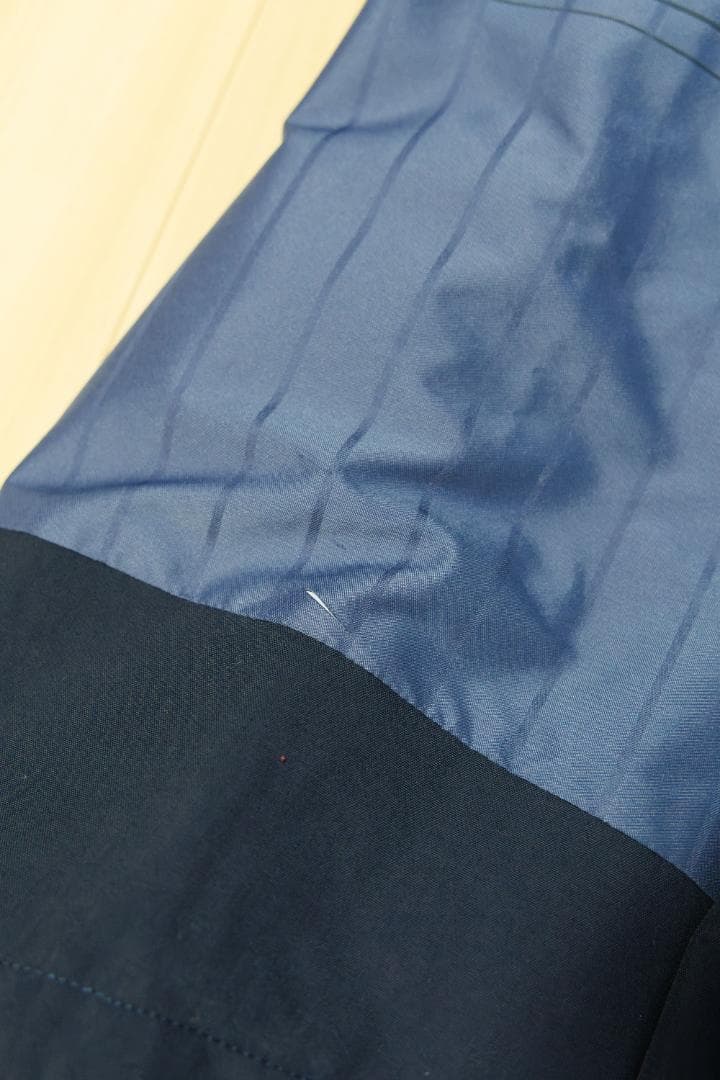 m*n様 定価10万円 DESCENT SIO Lサイズ INSULATED J