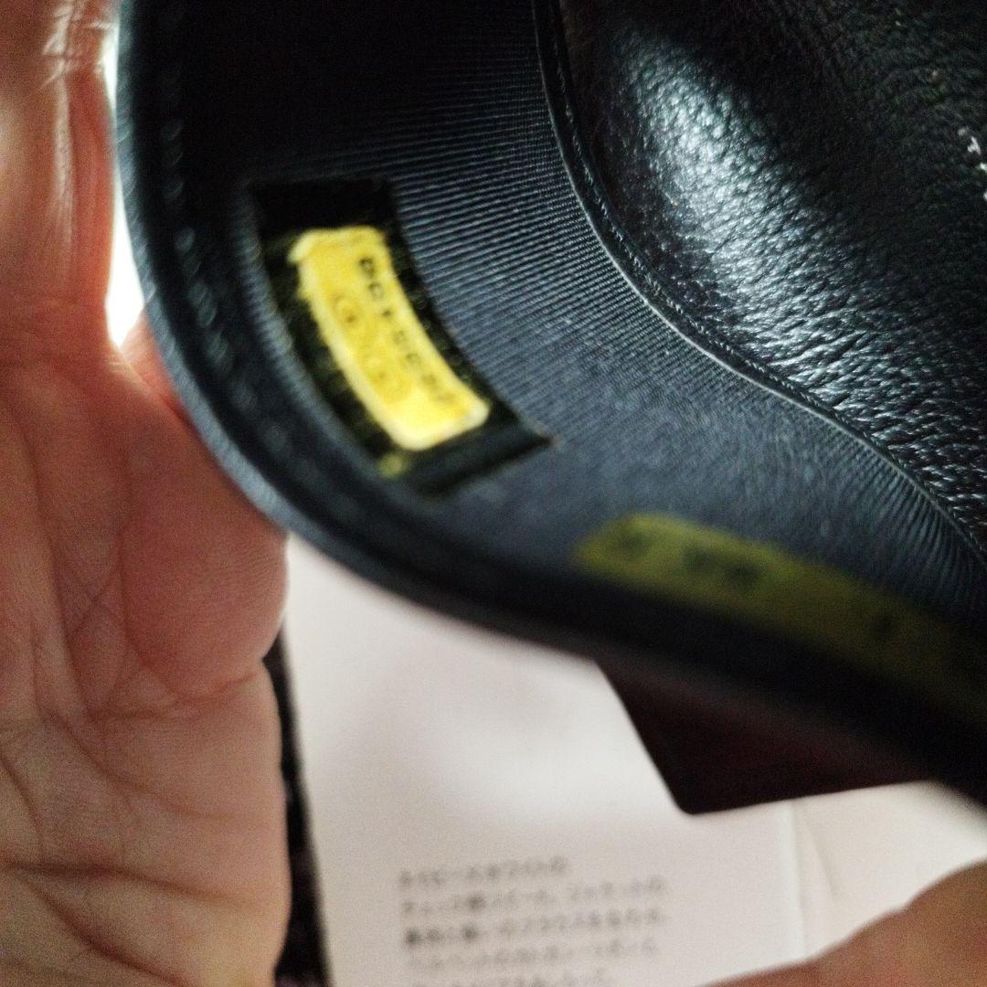 シャネル　カメリア　斜めがけキーケース