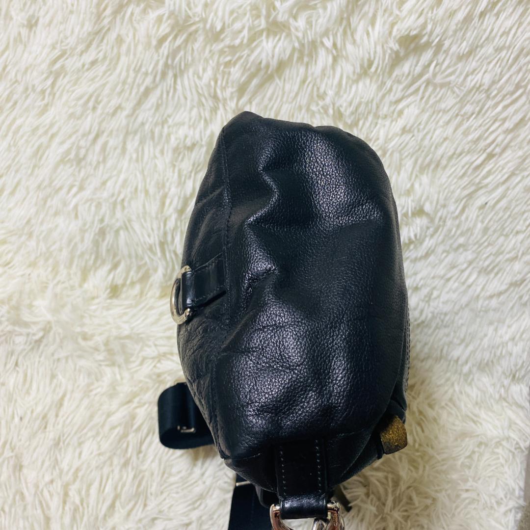 コーチ ボディバッグ トンプソン 本革 斜め掛け ロゴ型押し ブラック