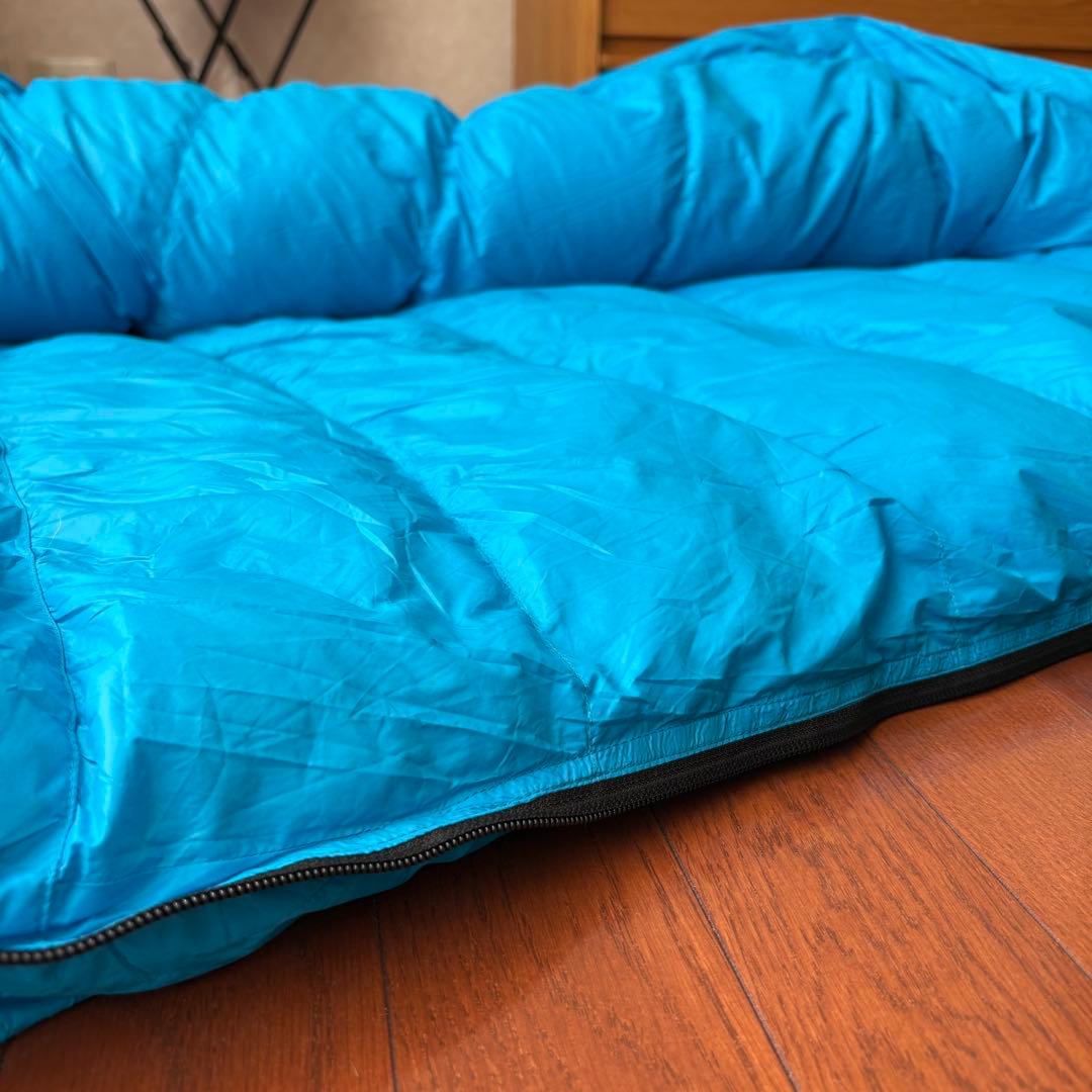 SOOMLOOM 1000gダウン寝袋 シュラフ　マミー型