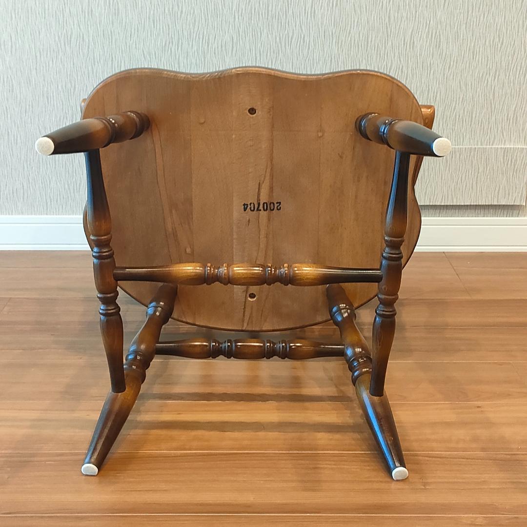 飛騨産業　アームチェア　ダイニングチェア　持ち手　ろくろ脚①